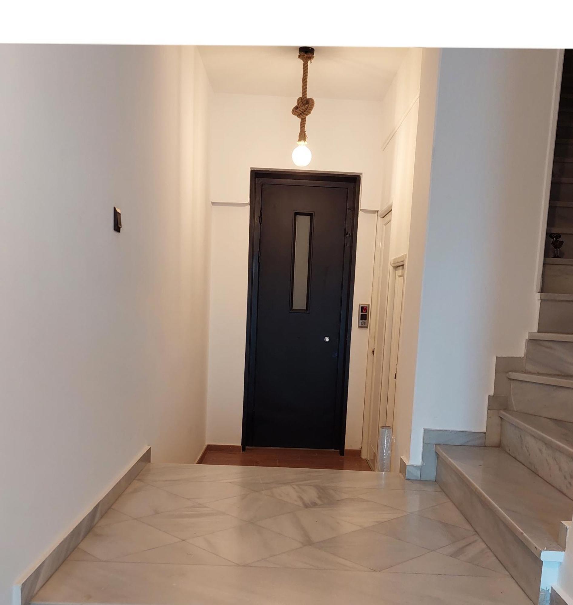Christellie Luxury Apartment Кьятон Экстерьер фото